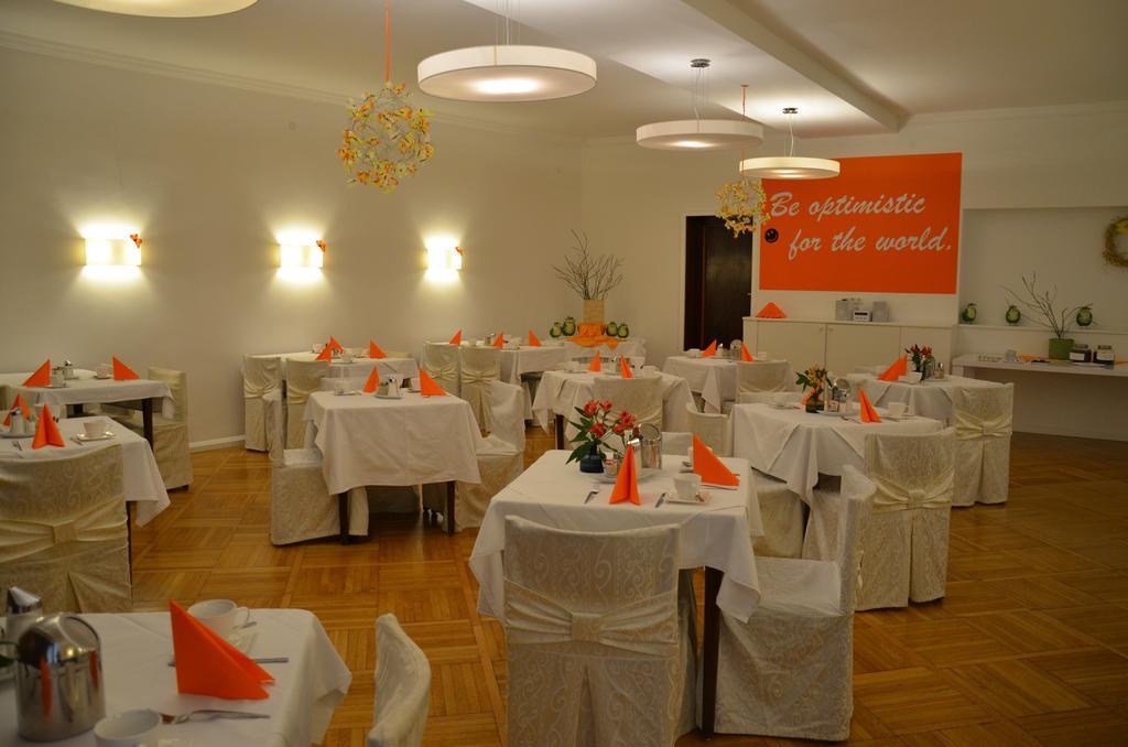 Stadthotel Guertler Amstetten Exterior foto